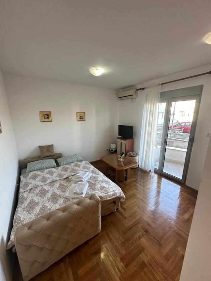 Apartment Stex 4 Podgorica Exterior foto